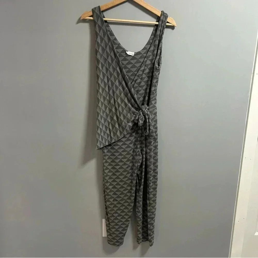 Prahsik Jumpsuit